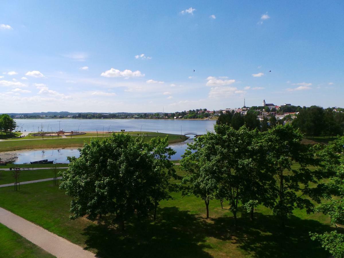 Cozy Apartment With A Wonderful Lake View Telšiai 외부 사진