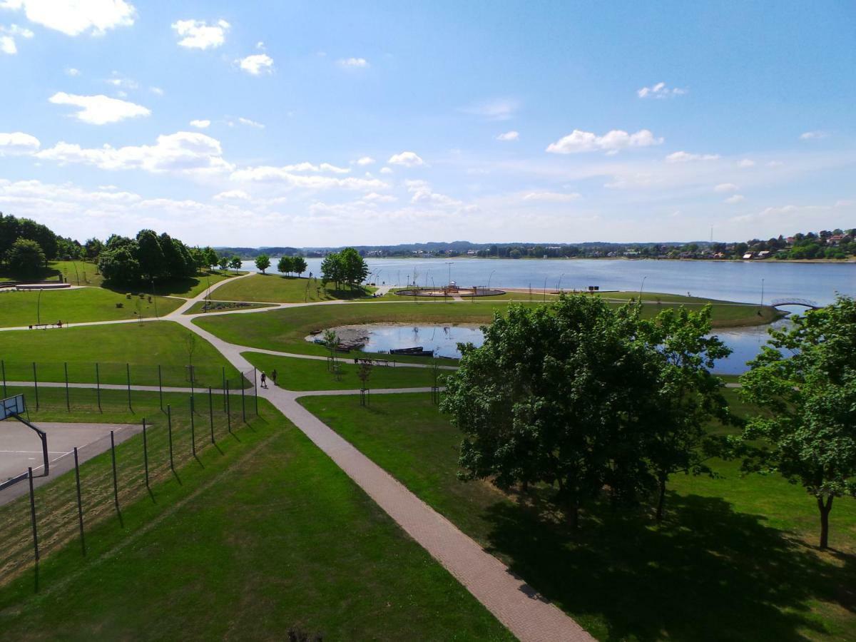 Cozy Apartment With A Wonderful Lake View Telšiai 외부 사진