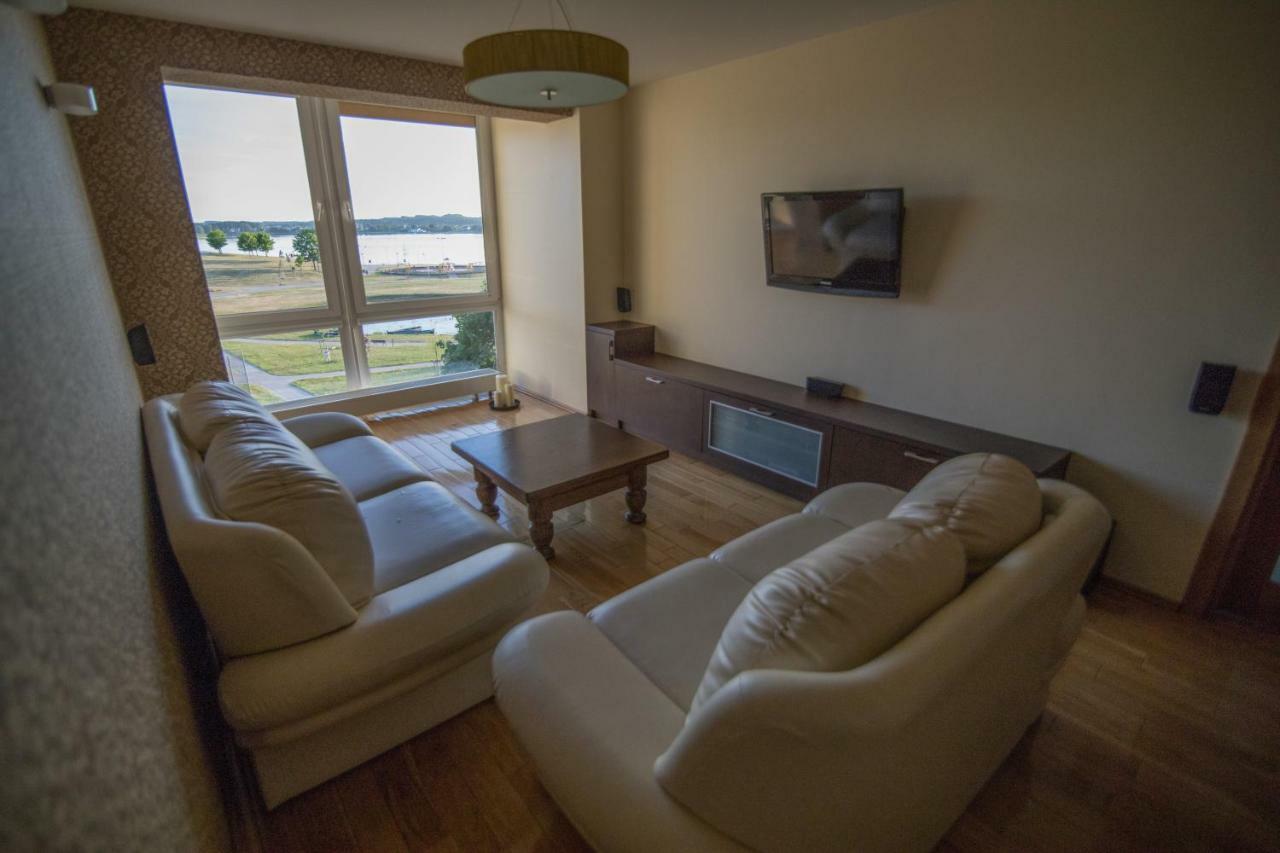 Cozy Apartment With A Wonderful Lake View Telšiai 외부 사진