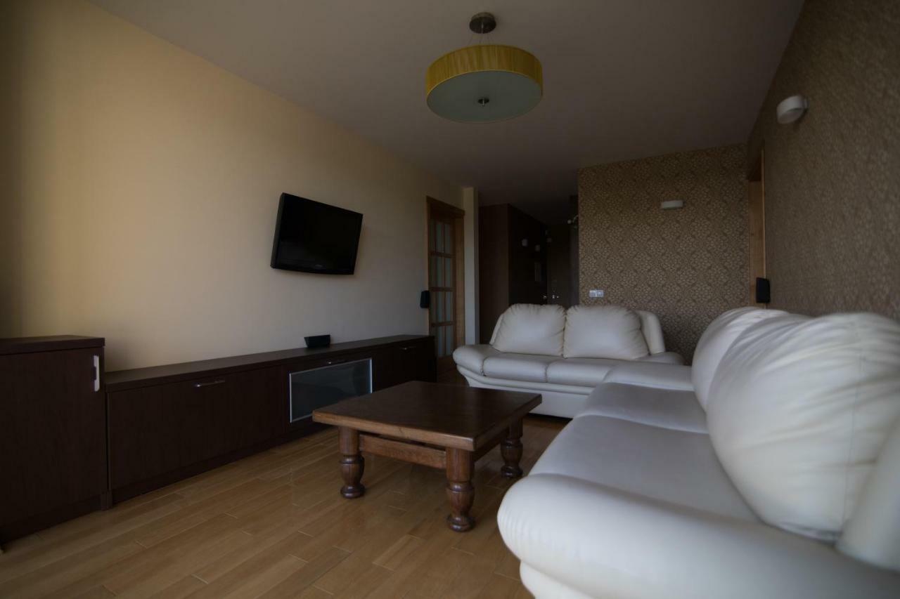 Cozy Apartment With A Wonderful Lake View Telšiai 외부 사진